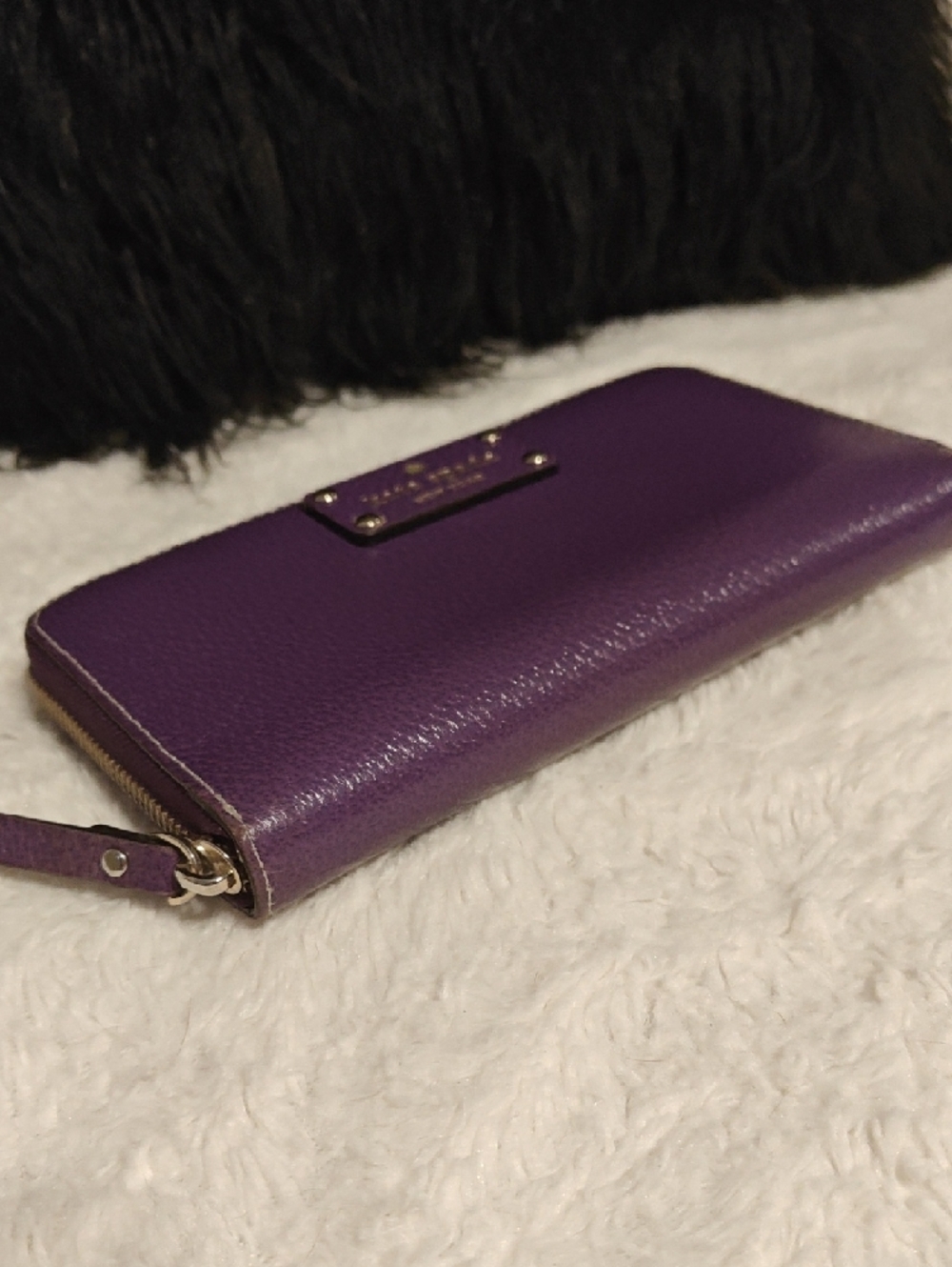 Kate Spade purple zip-around wallet - Picture 3 of 12